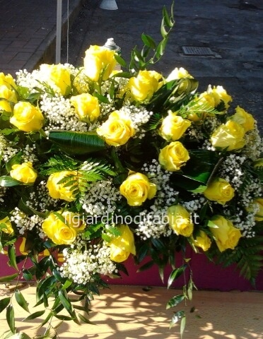 cuscino di rose, colore a scelta