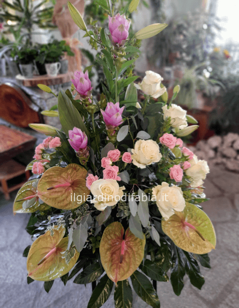 Composizione funebre in ciotola 